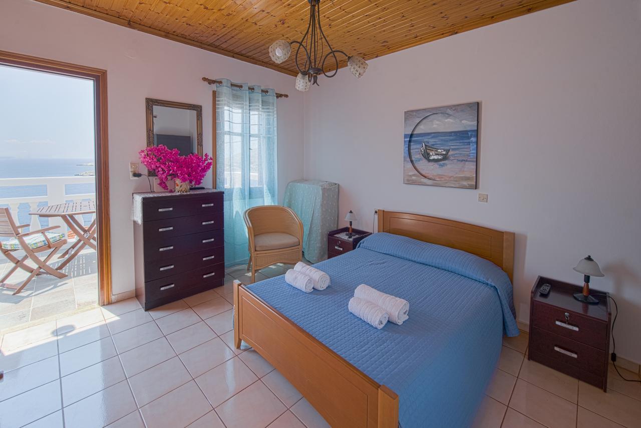 Filoxenia Apartments Chalki Town Bagian luar foto