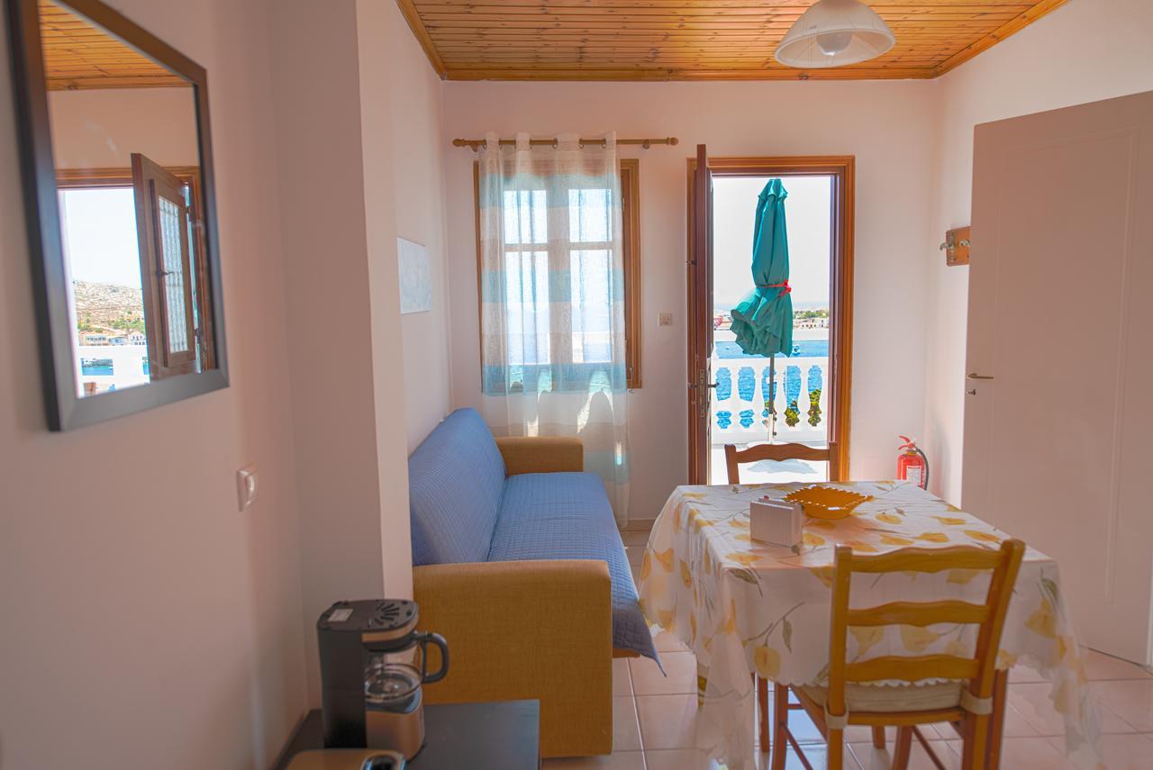 Filoxenia Apartments Chalki Town Bagian luar foto