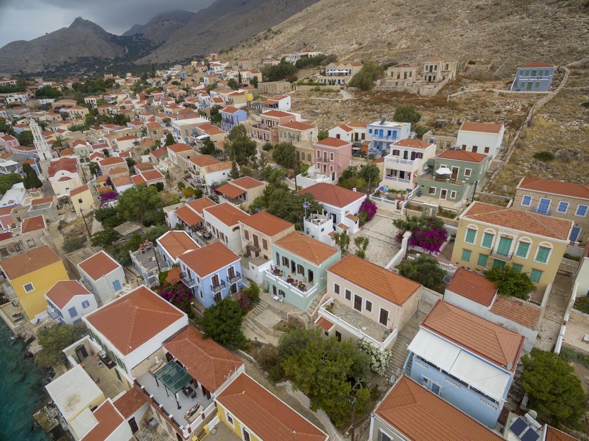 Filoxenia Apartments Chalki Town Bagian luar foto
